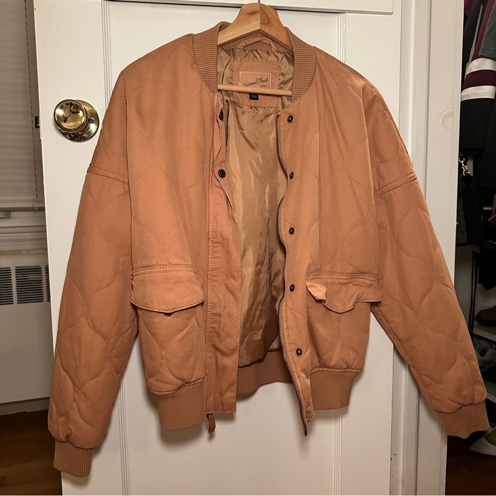 Universal Thread Men's Camel Quilted Bomber Jacket
